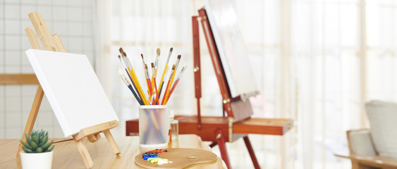 什么樣的學(xué)生適合動(dòng)漫設(shè)計(jì)與開(kāi)發(fā)專業(yè)？——探索創(chuàng)意與技術(shù)的交匯點(diǎn)